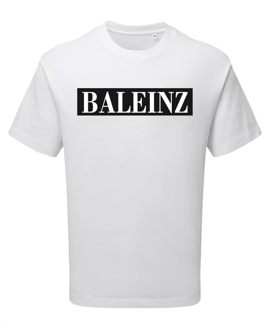 White t-shirt, box design logo