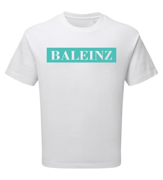 White t-shirt, box design logo